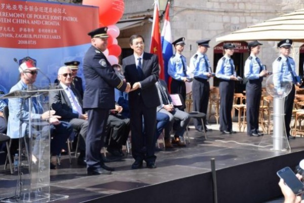 Six Chinese police officers to patrol with Croatian colleagues during peak tourist season